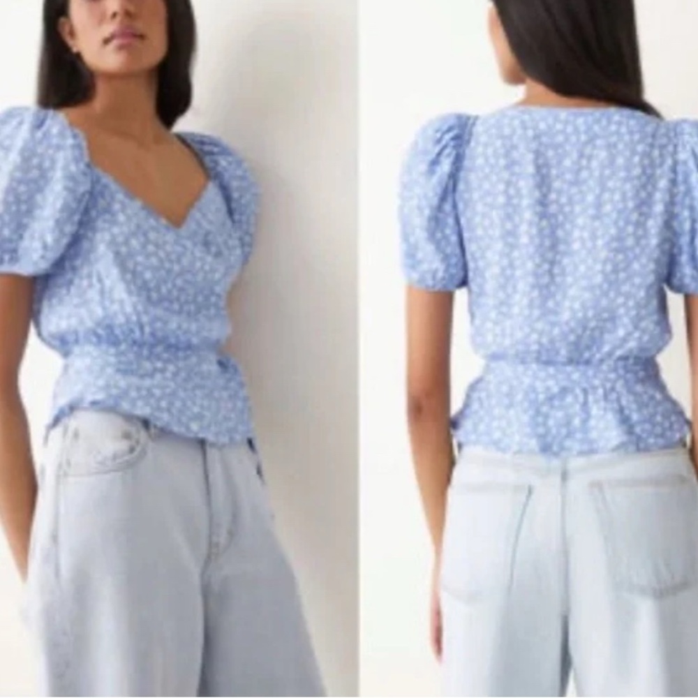 & Other Stories Blue Floral Puff Sleeve Wrap Top size 6